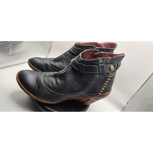 El Naturalista Shoes - El Naturalista Black Leather Ankle Boots Sculpted Heel EU 37 Yellow Stitching
